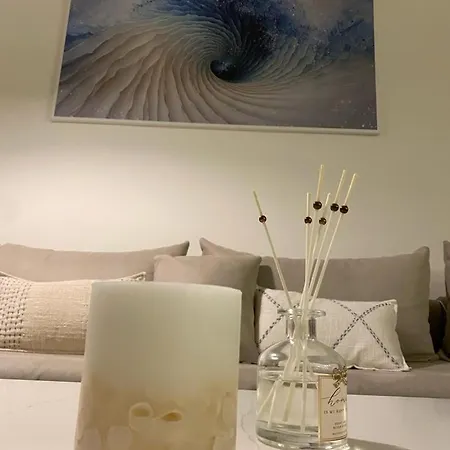 Voyager 360, Free Private Parking アパート ベオグラード